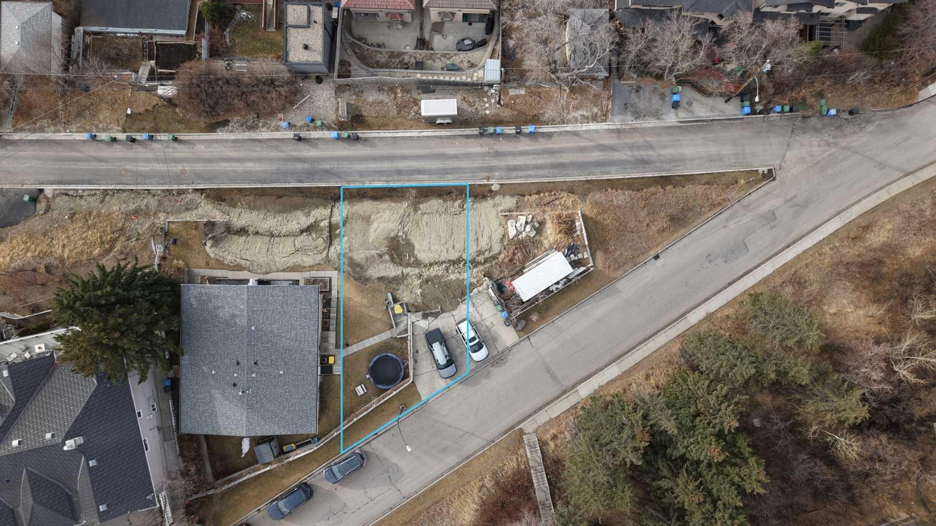 205 Thomson Avenue NE