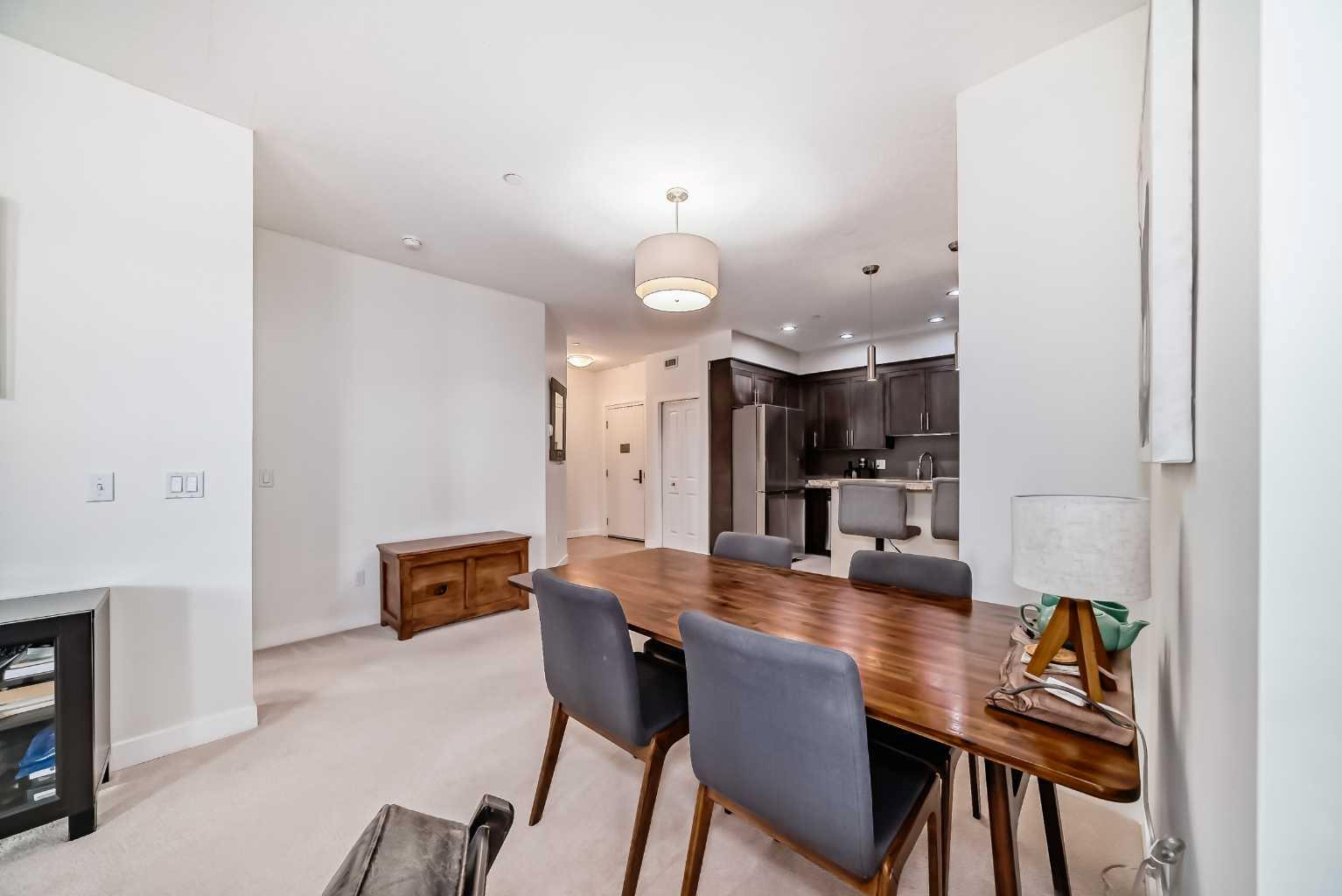 1005A Westmount Drive 116