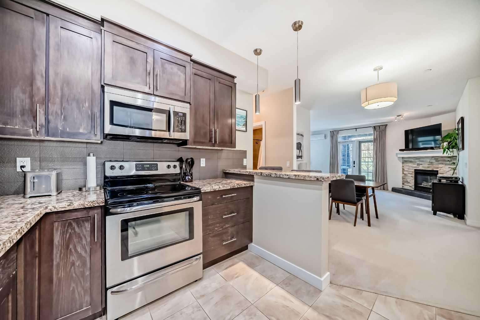 1005A Westmount Drive 116