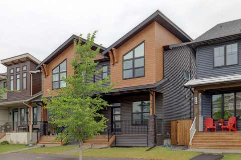 Photo of 174 Rowley Gate NW, Calgary, AB T3L 0H7 (MLS # A2337163)
