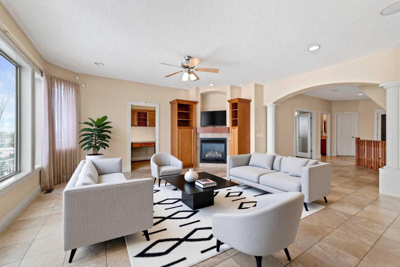 28 Panatella Manor NW