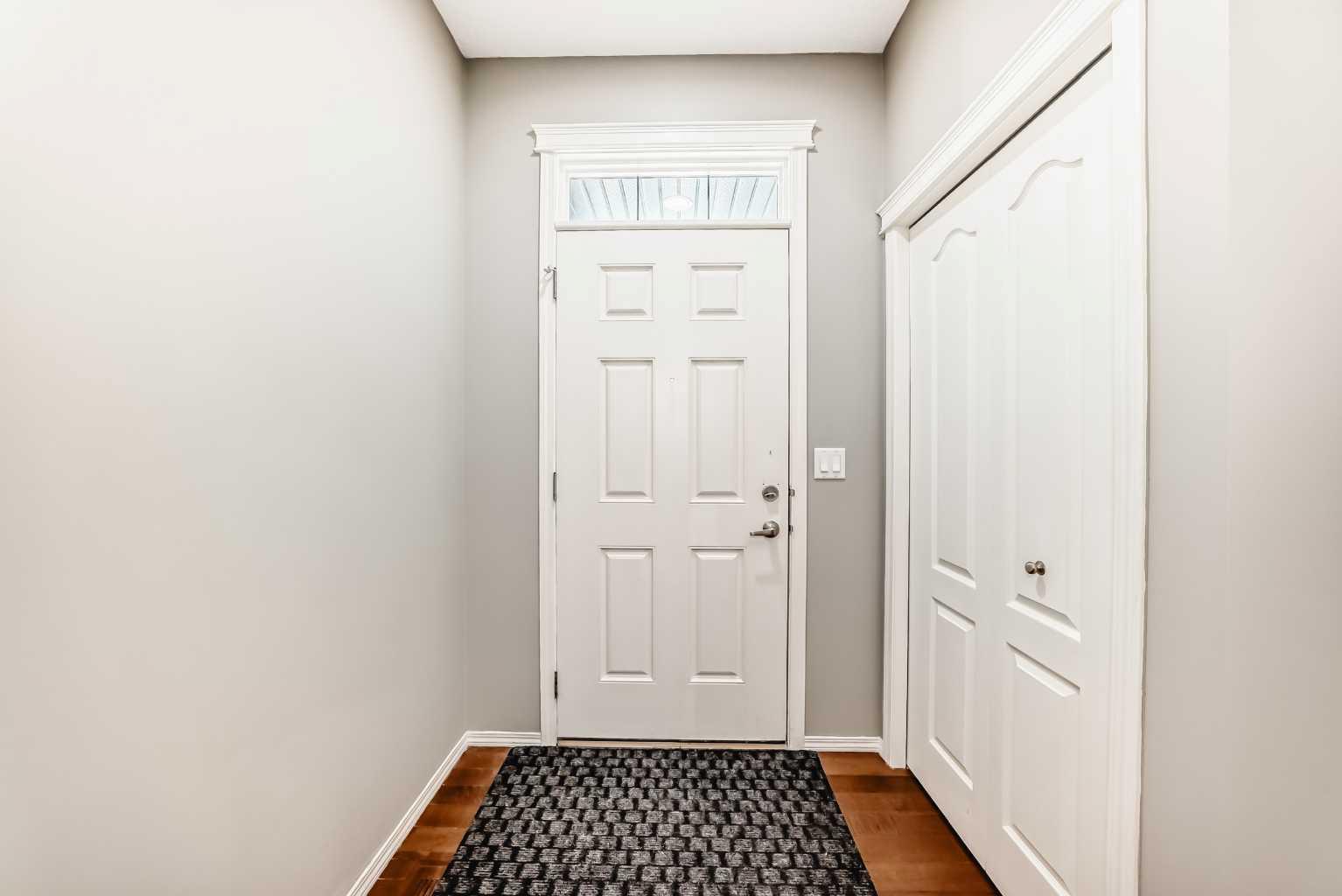 196 Cranberry Circle SE