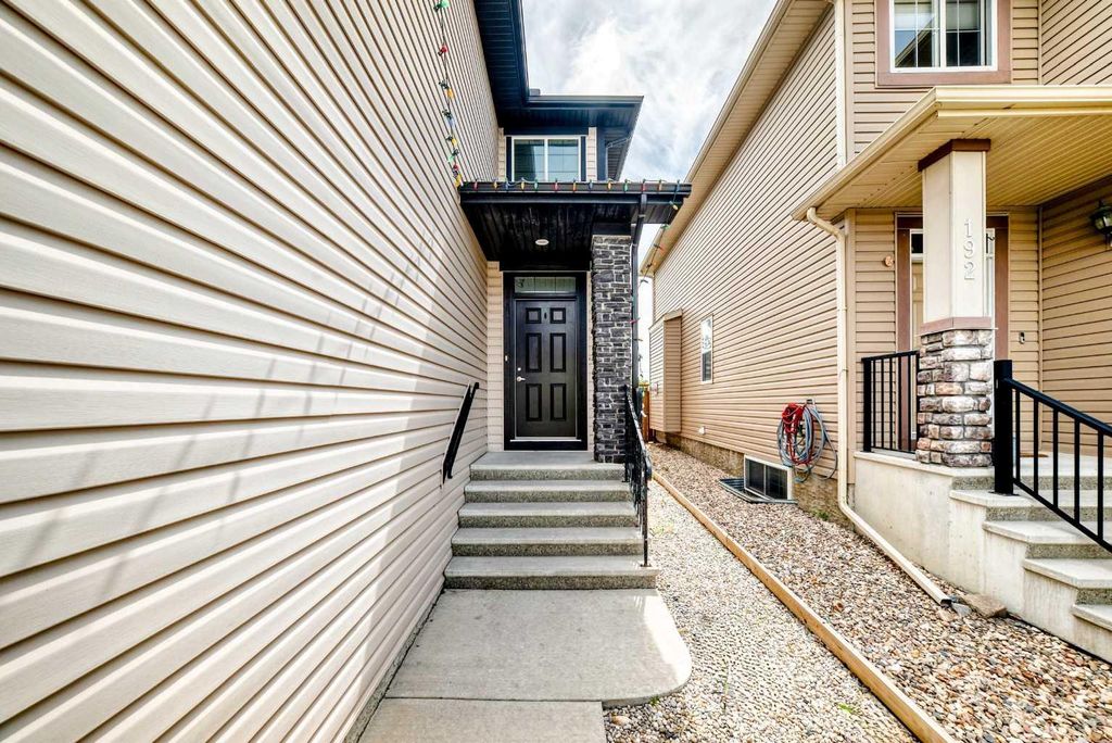 Photo of 196 Cranberry Circle SE, Calgary, AB T3M 0N8 (MLS # A2314296)