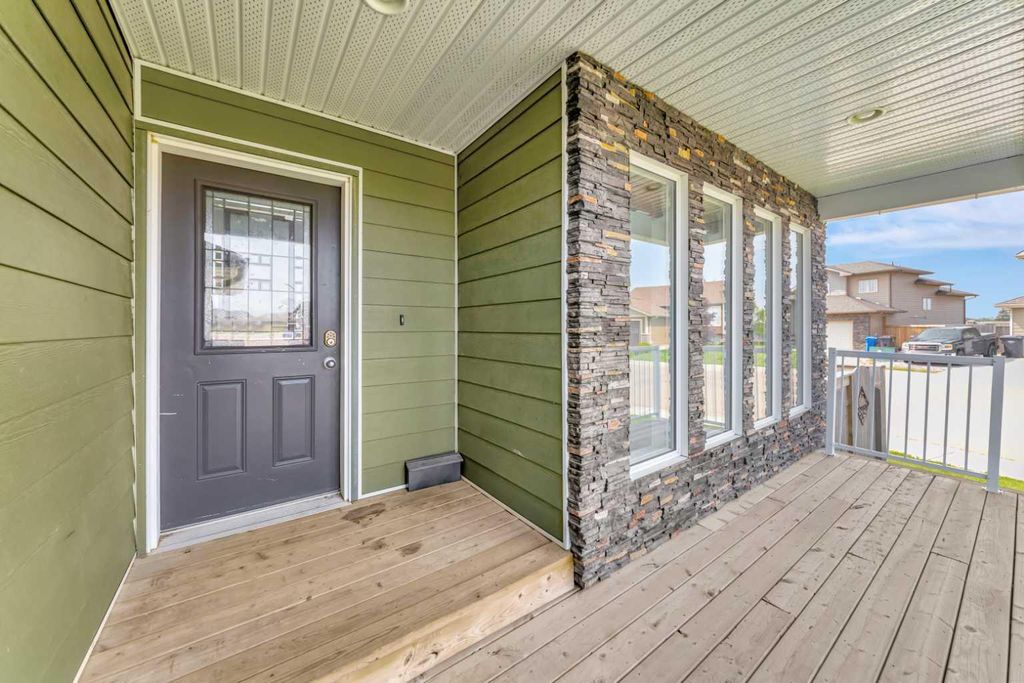 Photo of 2715 73 Avenue #41, Lloydminster, AB T9V 2V8 (MLS # A2331913)