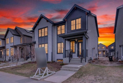 Photo of 7055 Rangeview Avenue SE, Calgary, AB T3S 0R1 (MLS # A2325888)