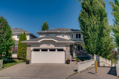 Photo of 112 Hidden Vale Place NW, Calgary, AB T3A 5C5 (MLS # A2332867)