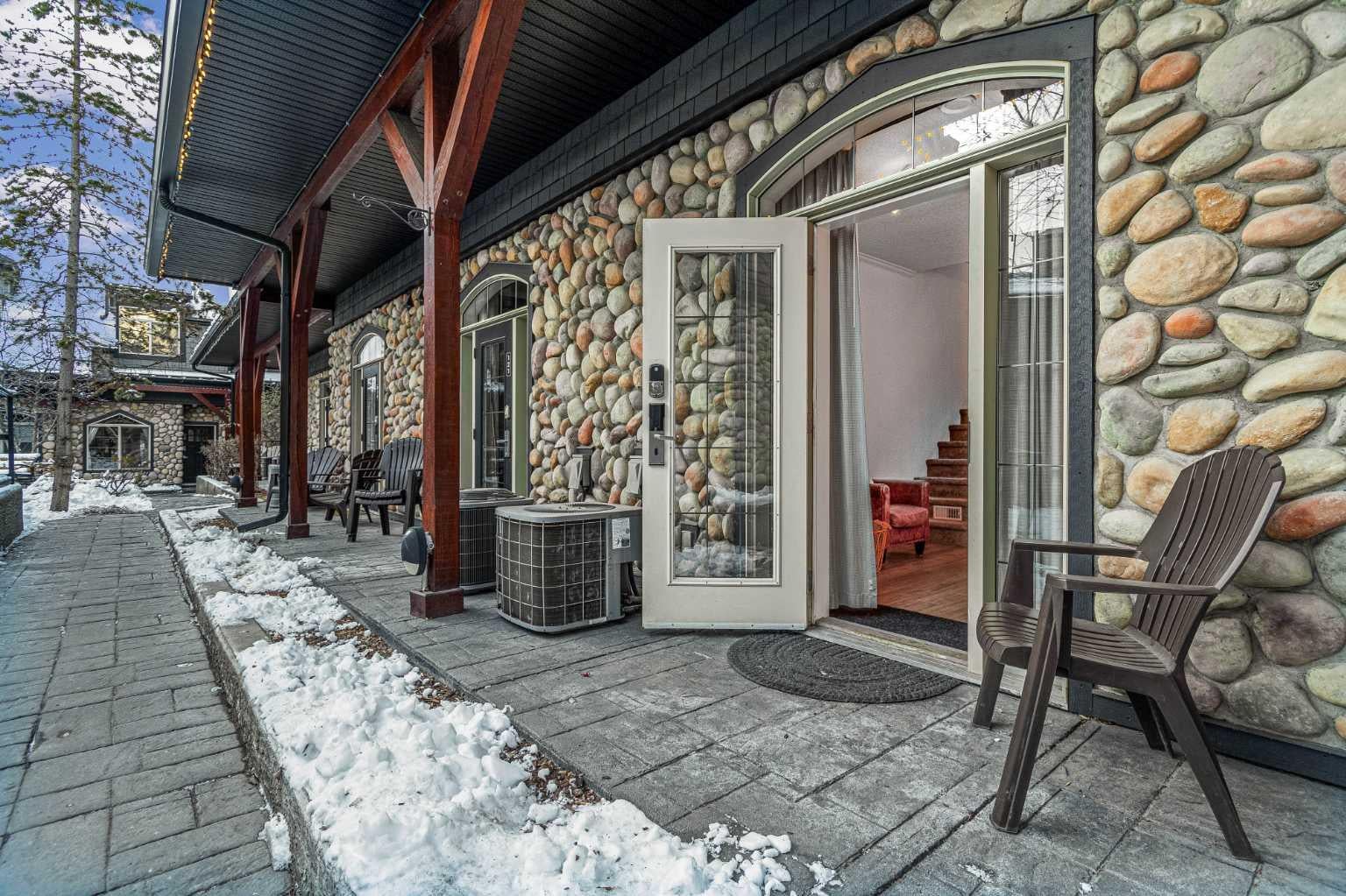 140 Kananaskis Way 122