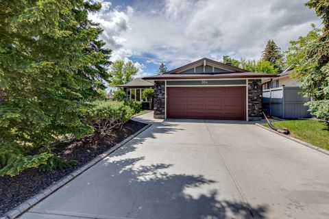 Photo of 364 Silvergrove Place NW, Calgary, AB T3B 4T6 (MLS # A2317836)
