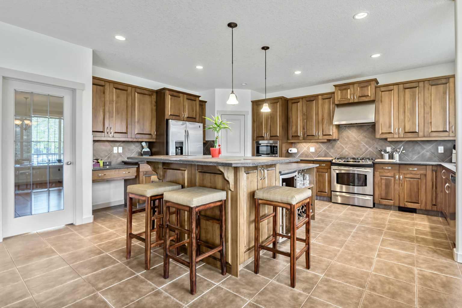 222 Chapala Point SE