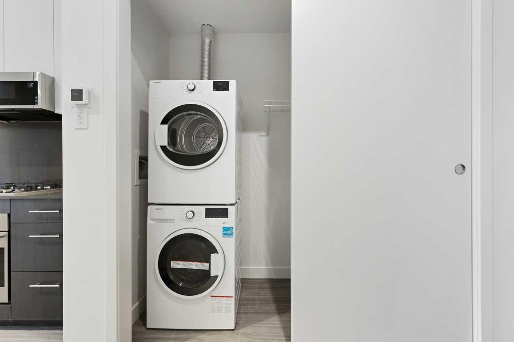 Photo of 730 2 Avenue SW #1103, Calgary, AB T2P 1R8 (MLS # A2270768)