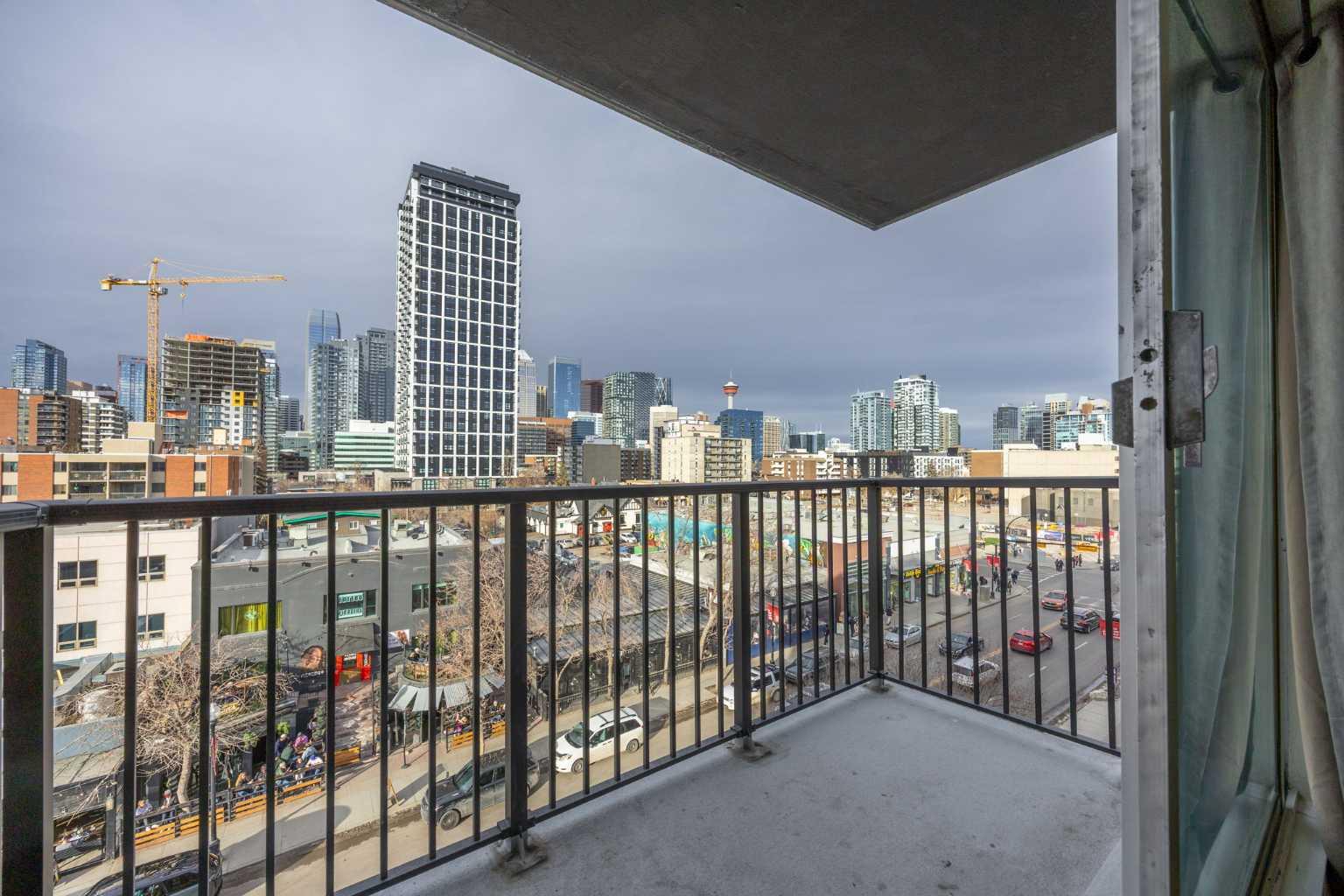 519 17 Avenue SW 660