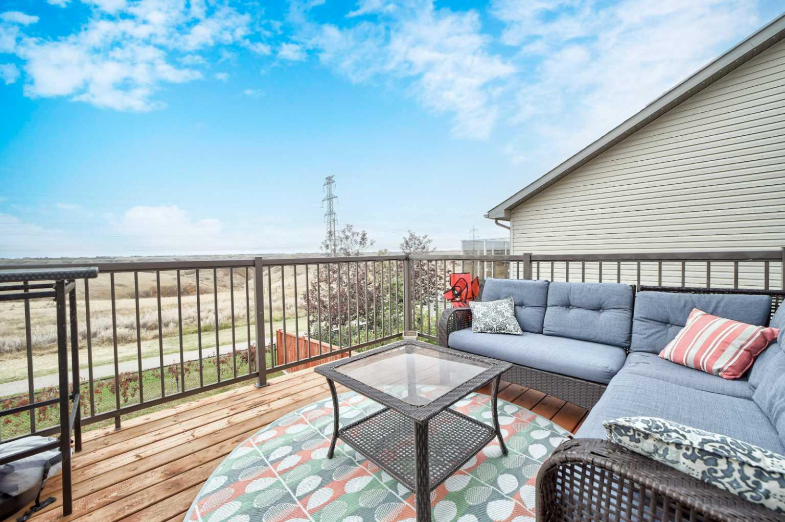 60 Alma Isobell Hodder Crescent N