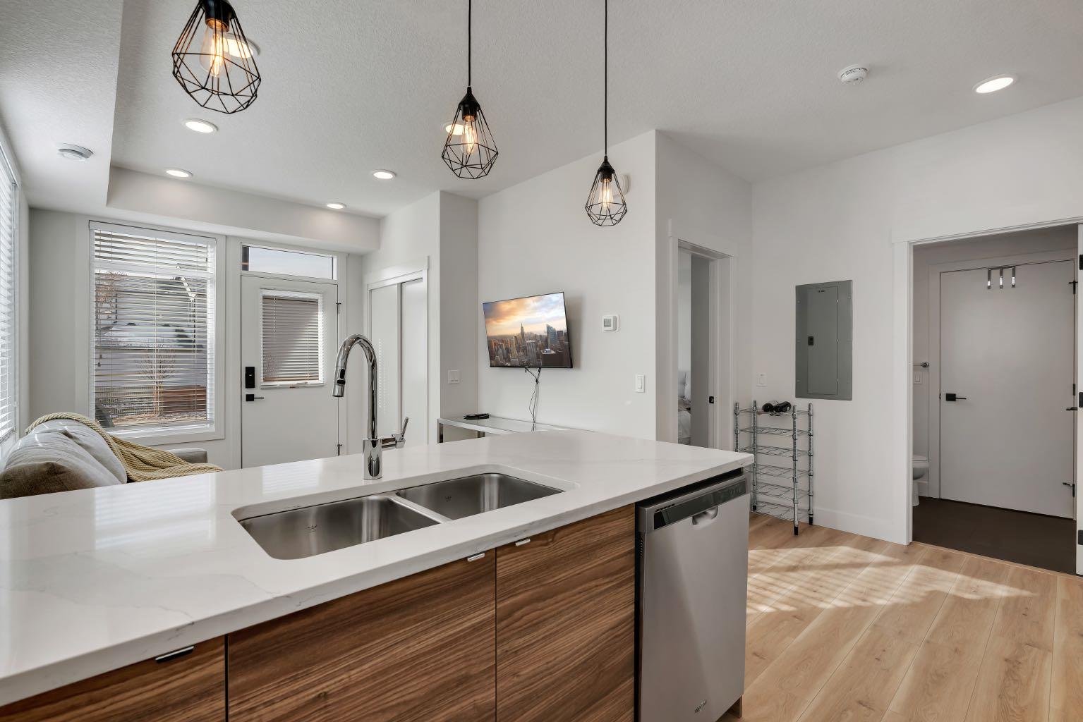 272 Seton Passage SE