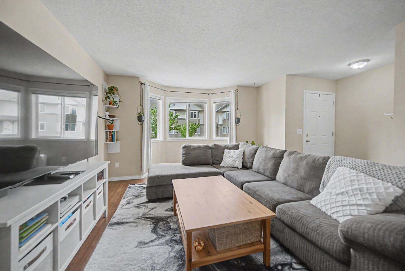 65 Royal Birch Villas NW