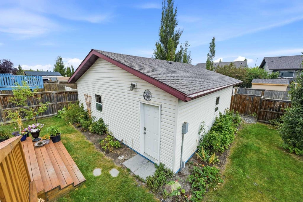 Photo of 30 Kirkland Close, Red Deer, AB T4P 4A3 (MLS # A2342857)