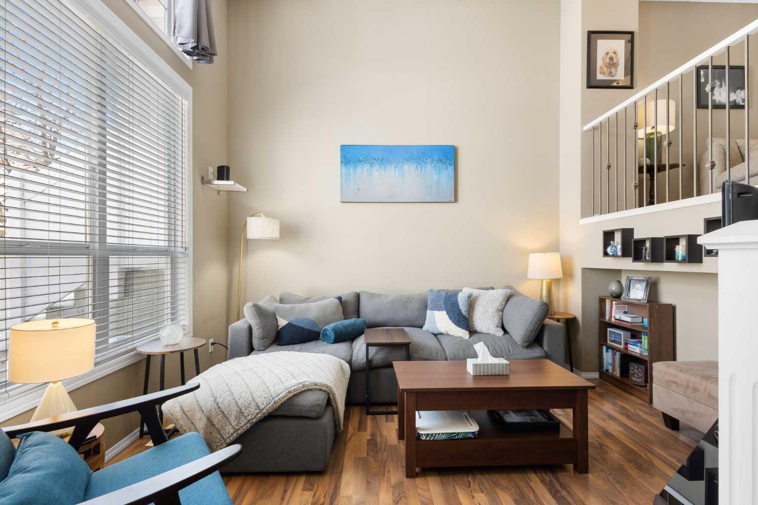 241 Elgin Gardens SE