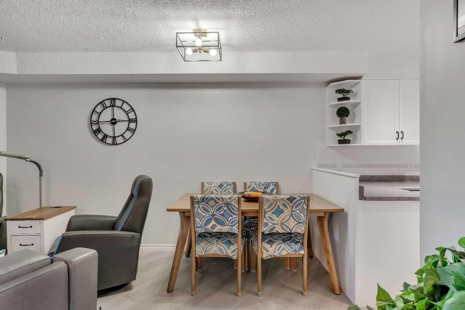 7229 Sierra Morena Boulevard SW 122