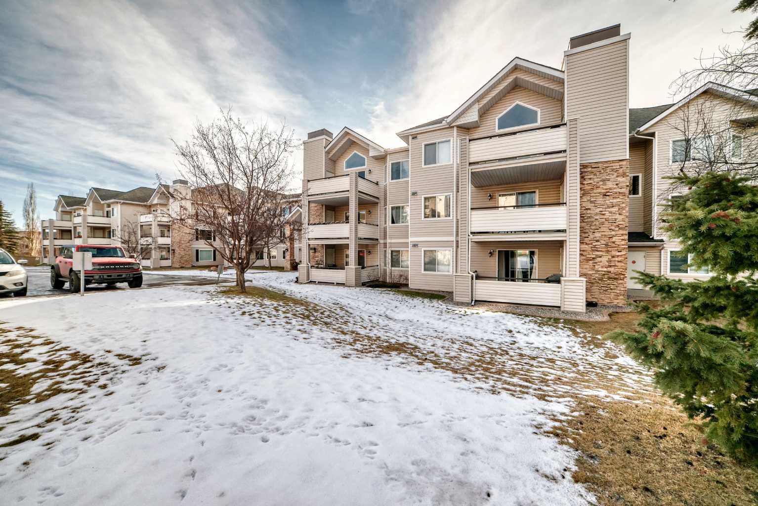 7451 Springbank Boulevard SW 2304