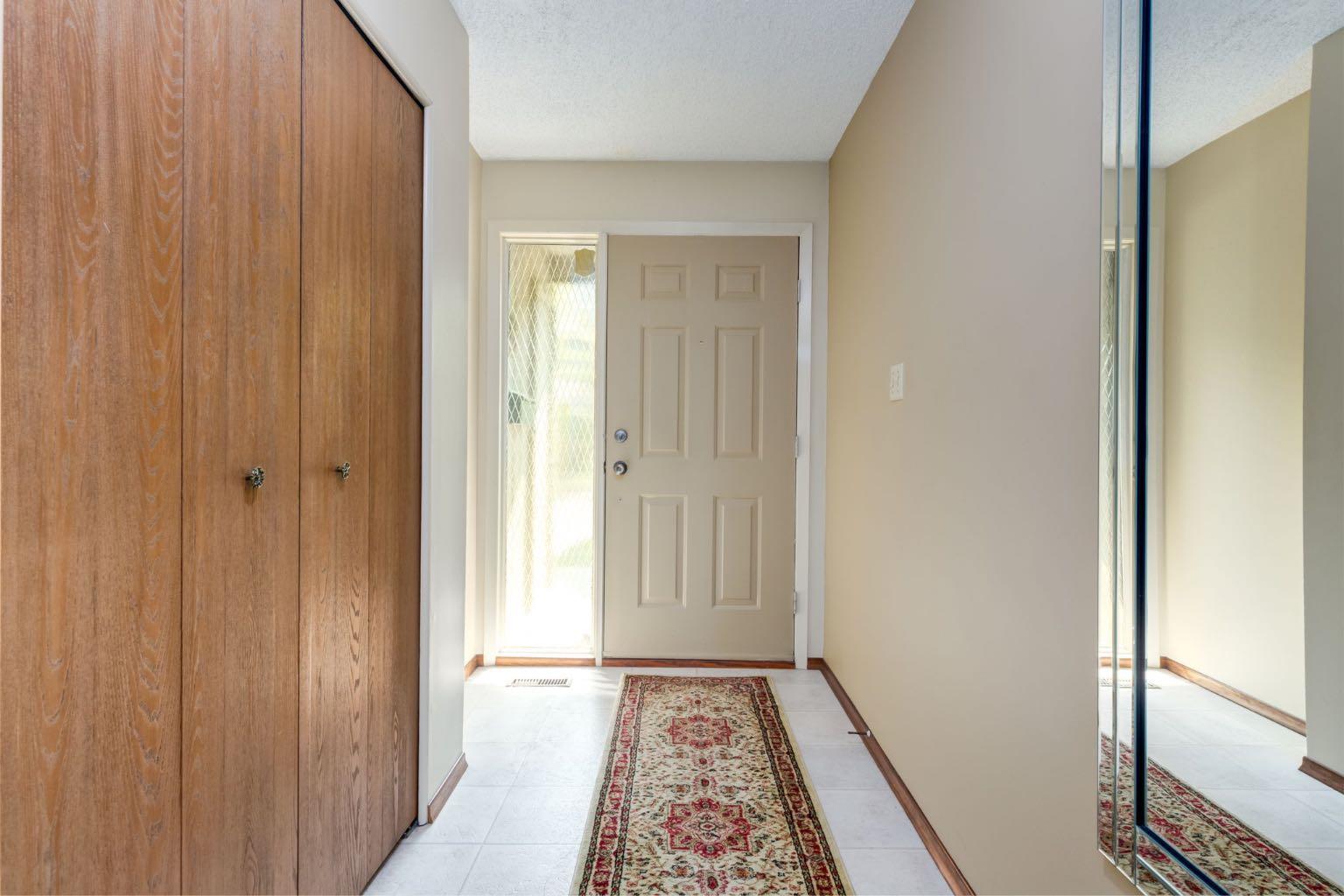 20 Point Mckay Court NW