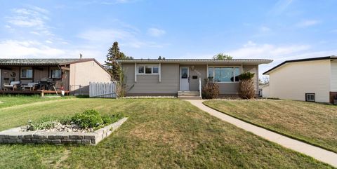 Photo of 6306 44A Avenue, Camrose, AB T4V 2V7 (MLS # A2313185)