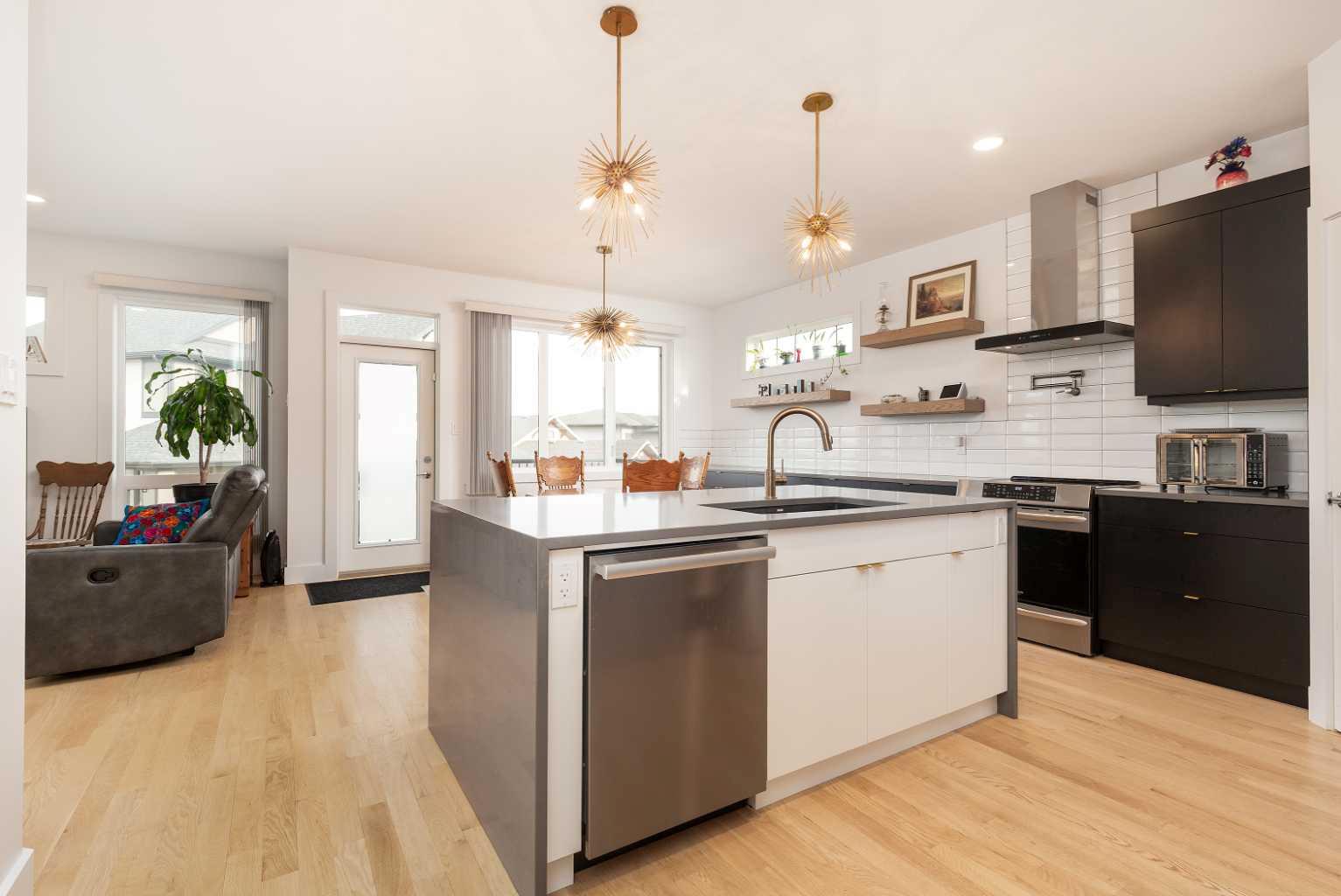 303 Canyon Estates Place W