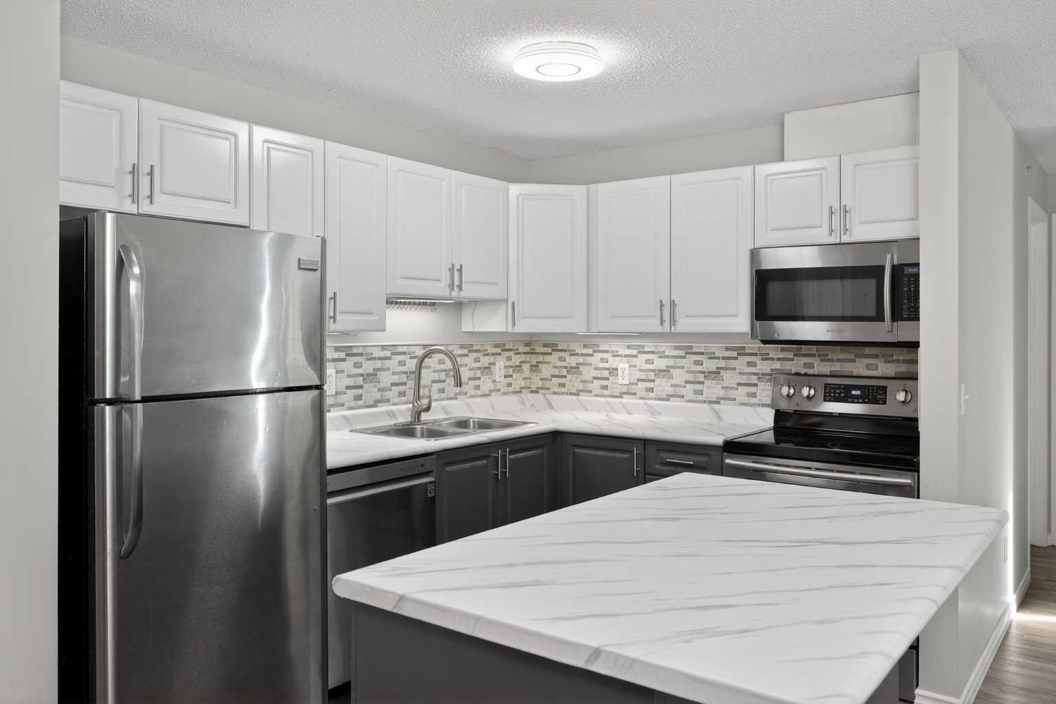 1000 Somervale Court SW 1408