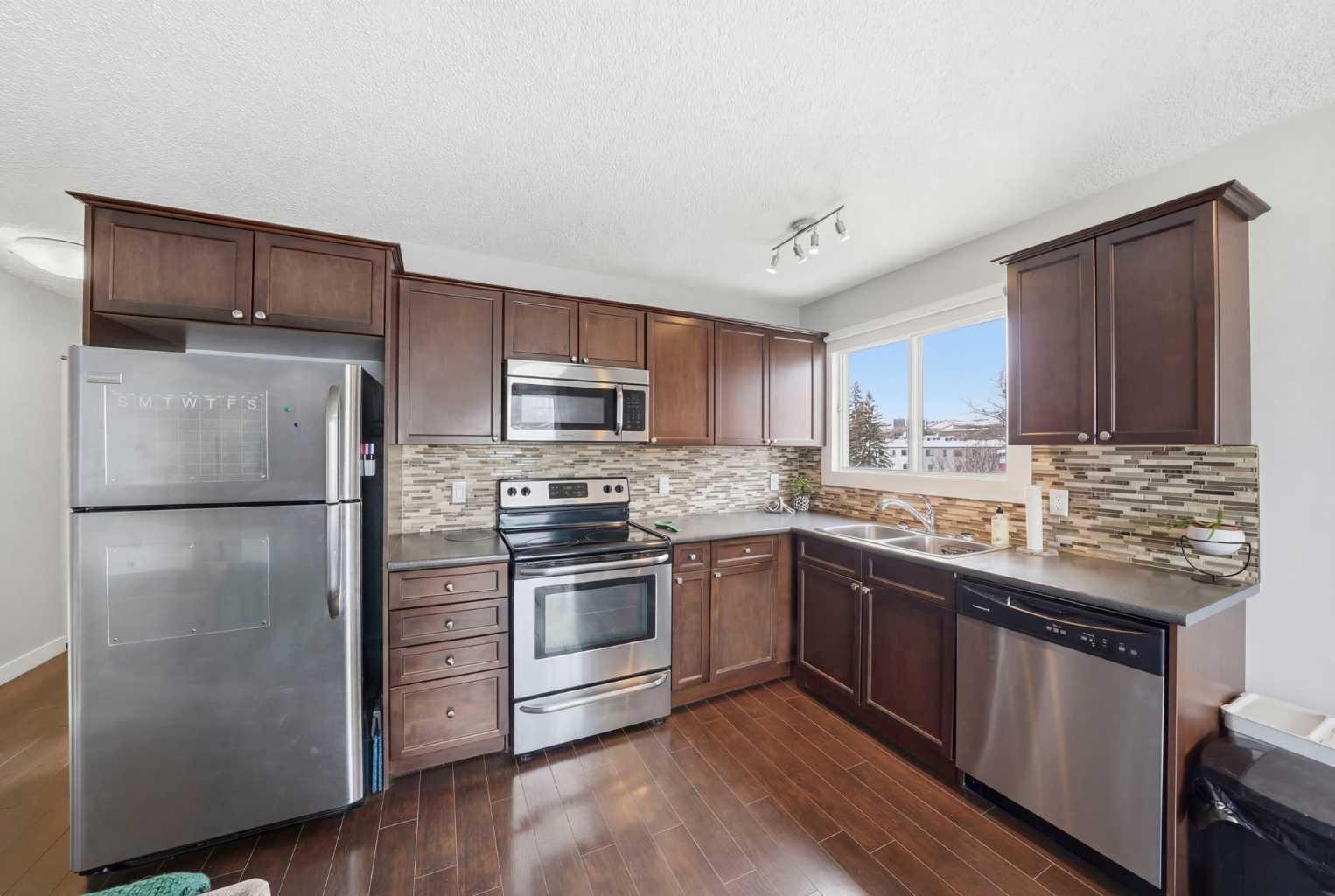 2117 16 Street SW 402