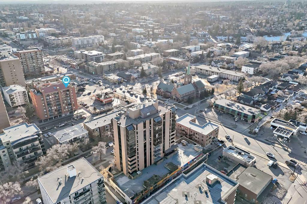 Photo of 1334 14 Avenue SW #306, Calgary, AB T3C 0W2 (MLS # A2285892)