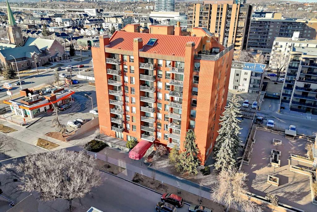 Photo of 1334 14 Avenue SW #306, Calgary, AB T3C 0W2 (MLS # A2285892)