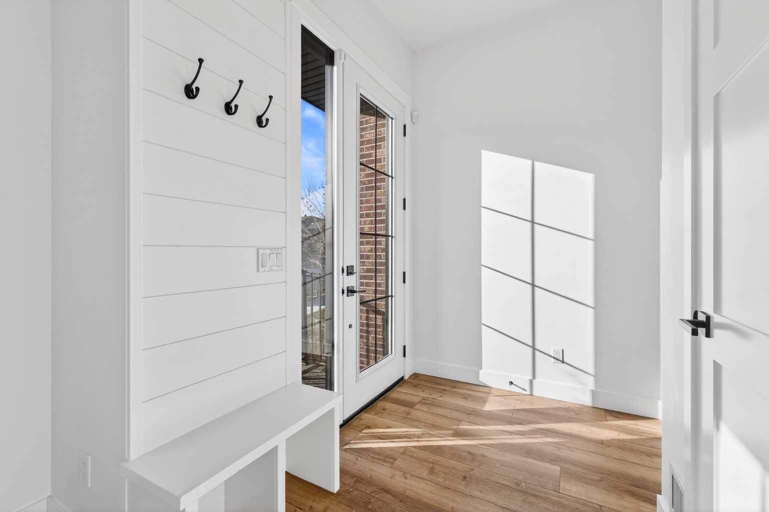 140 Discovery Drive SW