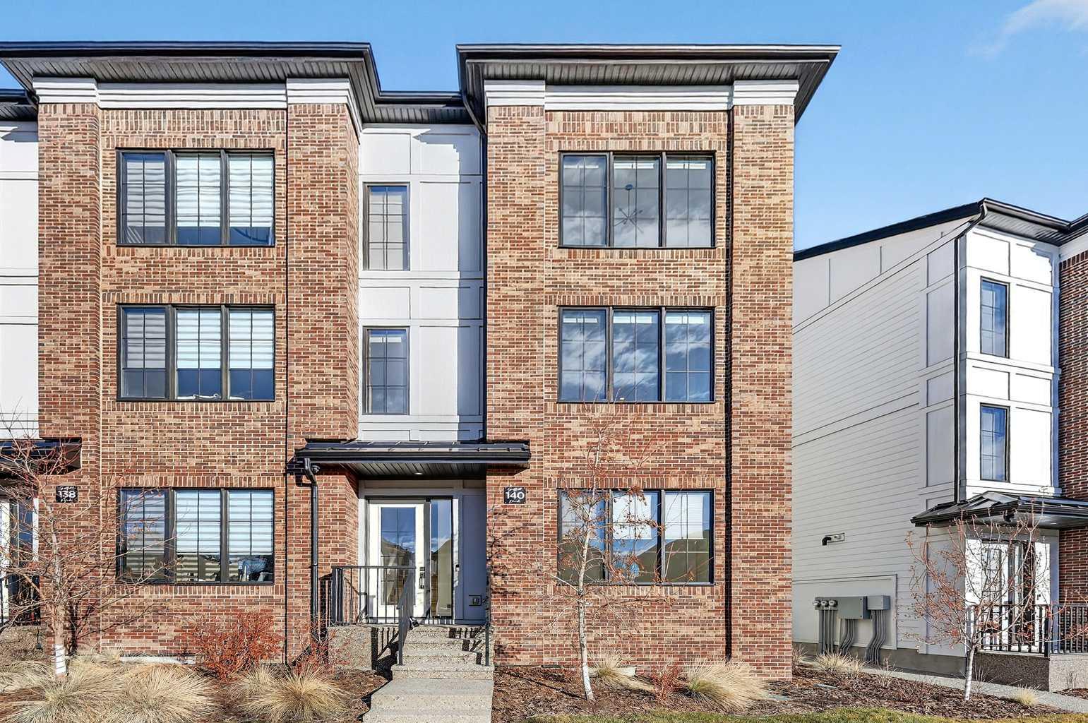 140 Discovery Drive SW