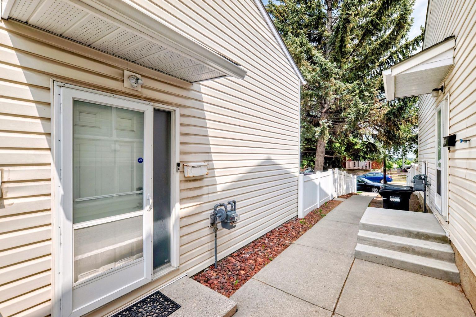 233 Sabrina Way