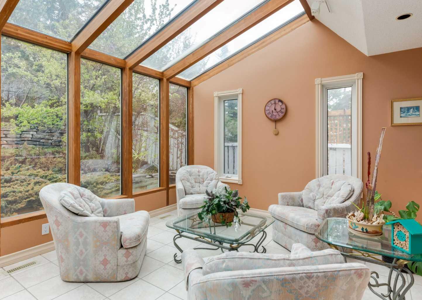 164 Hawksbrow Drive NW