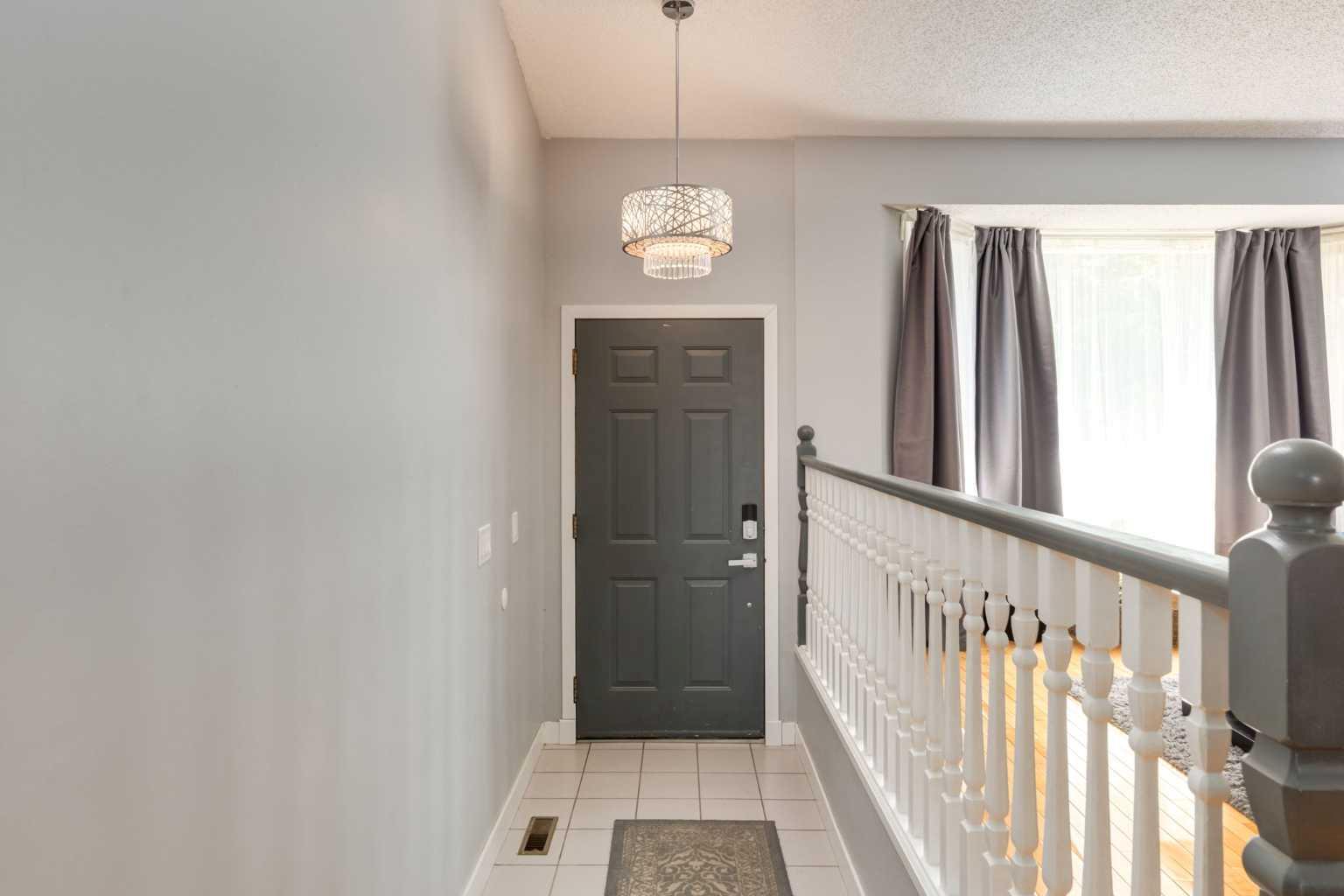 76 Millrise Drive SW