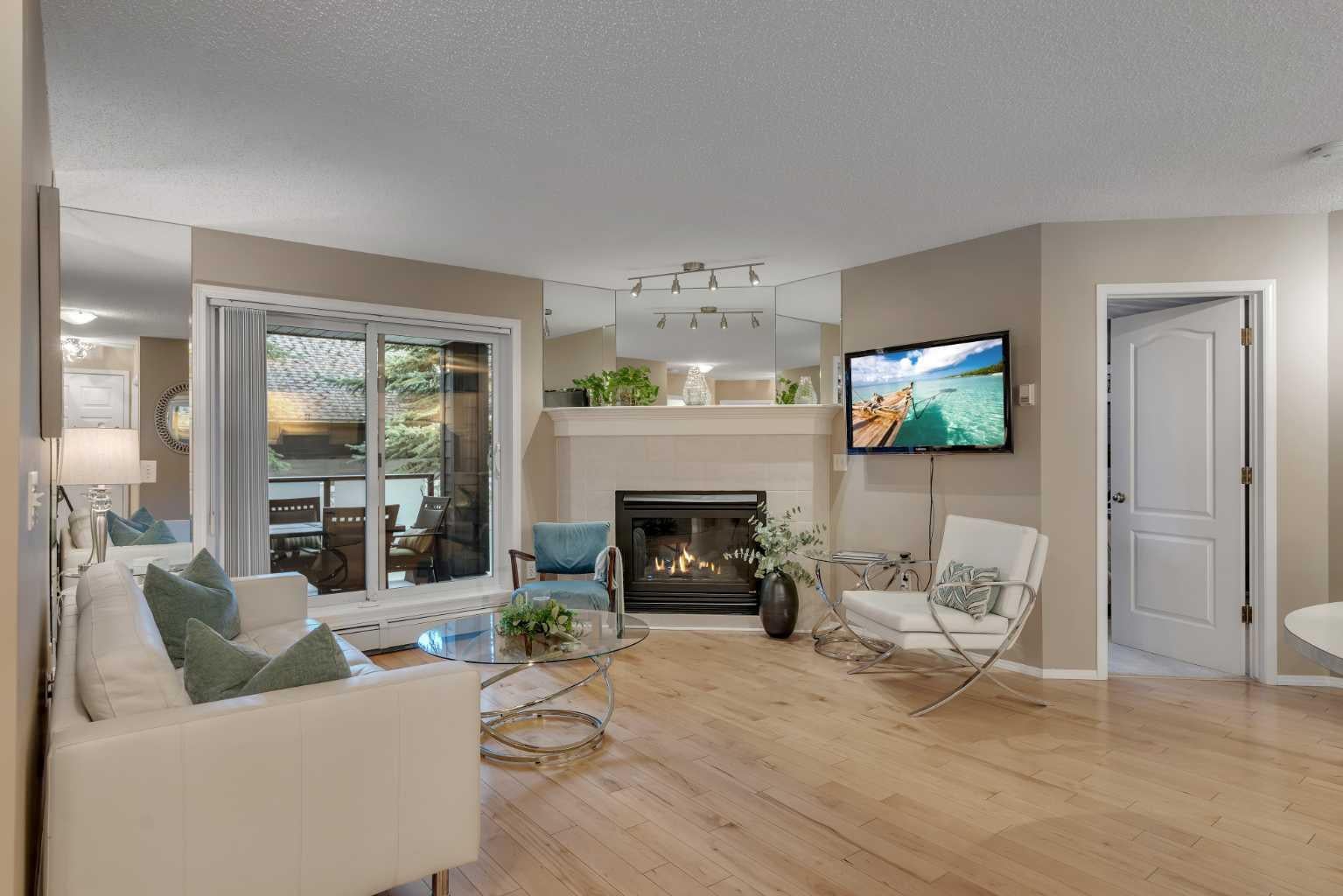 10 Sierra Morena Mews SW 215
