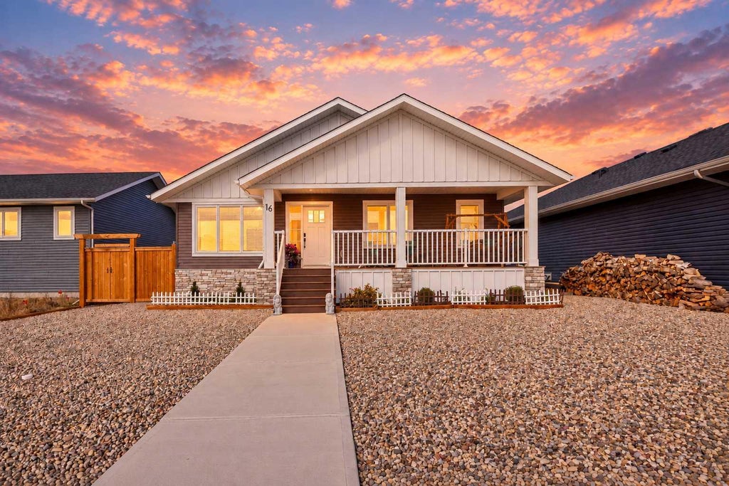 Photo of 16 Gardner Close, Cayley, AB T0L 0P0 (MLS # A2349080)