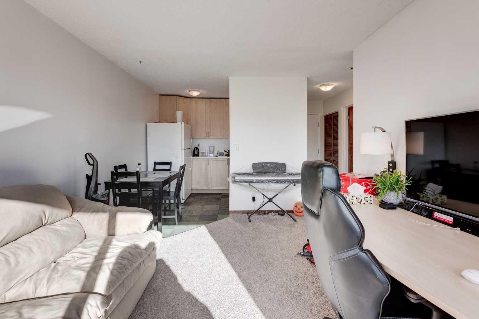 1829 11 Avenue SW 404