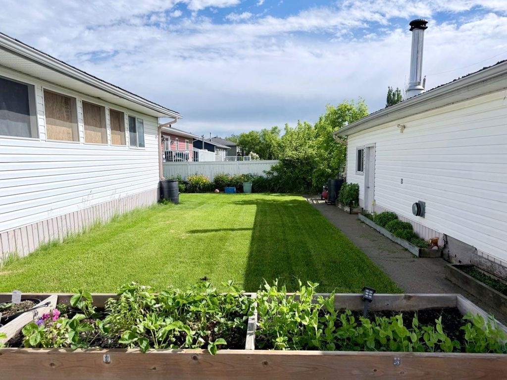 Photo of 4713 43 Street, Mayerthorpe, AB T0E 1N0 (MLS # A2321689)