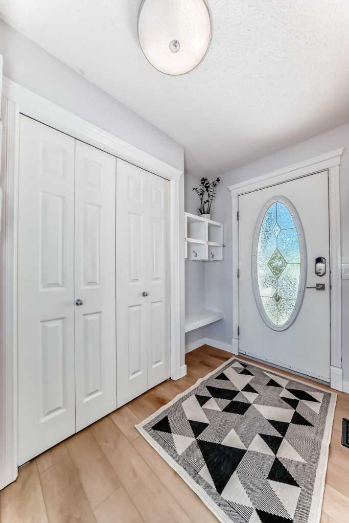 292 Citadel Way NW