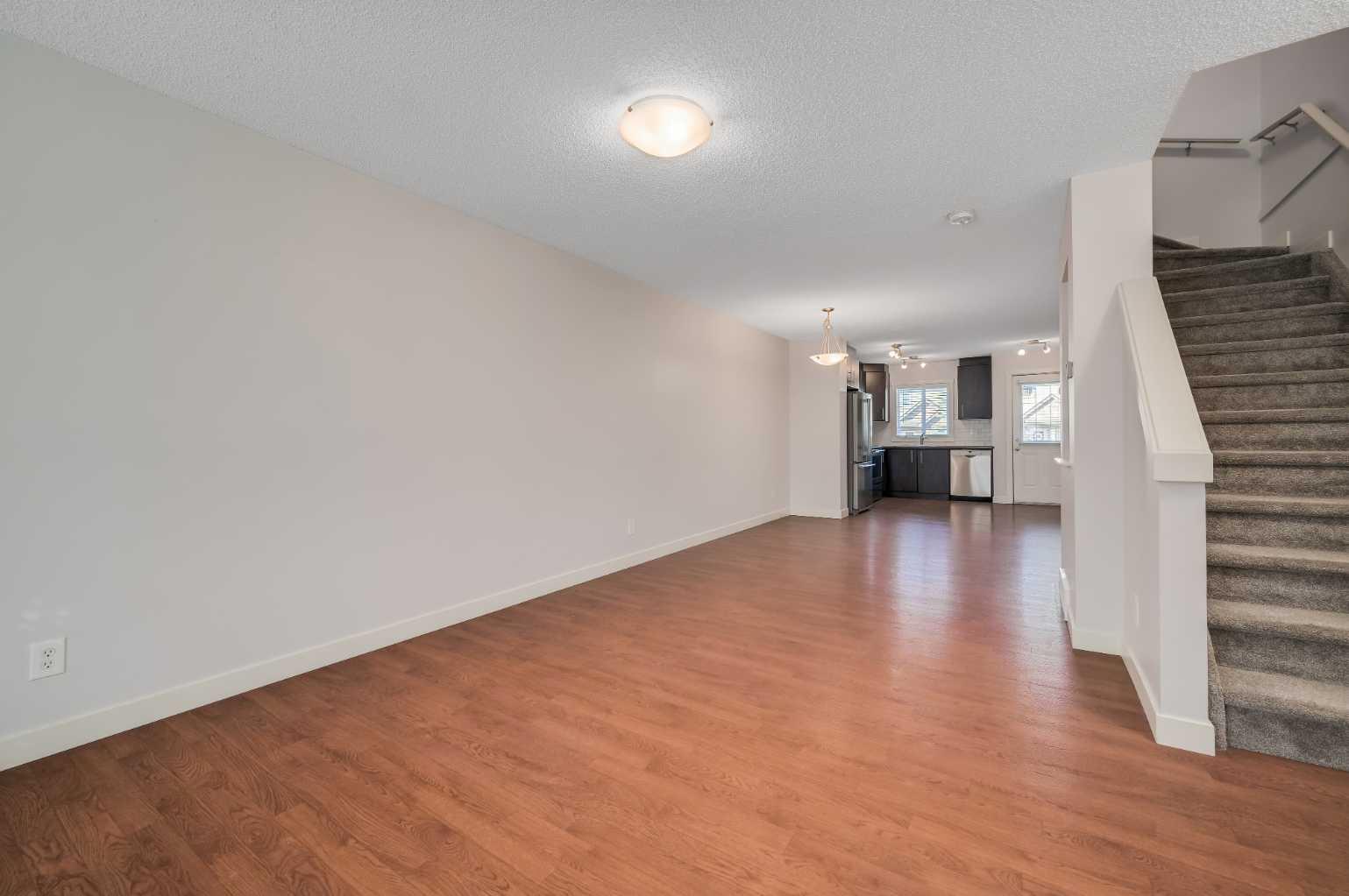 2445 Kingsland Road SE 1203