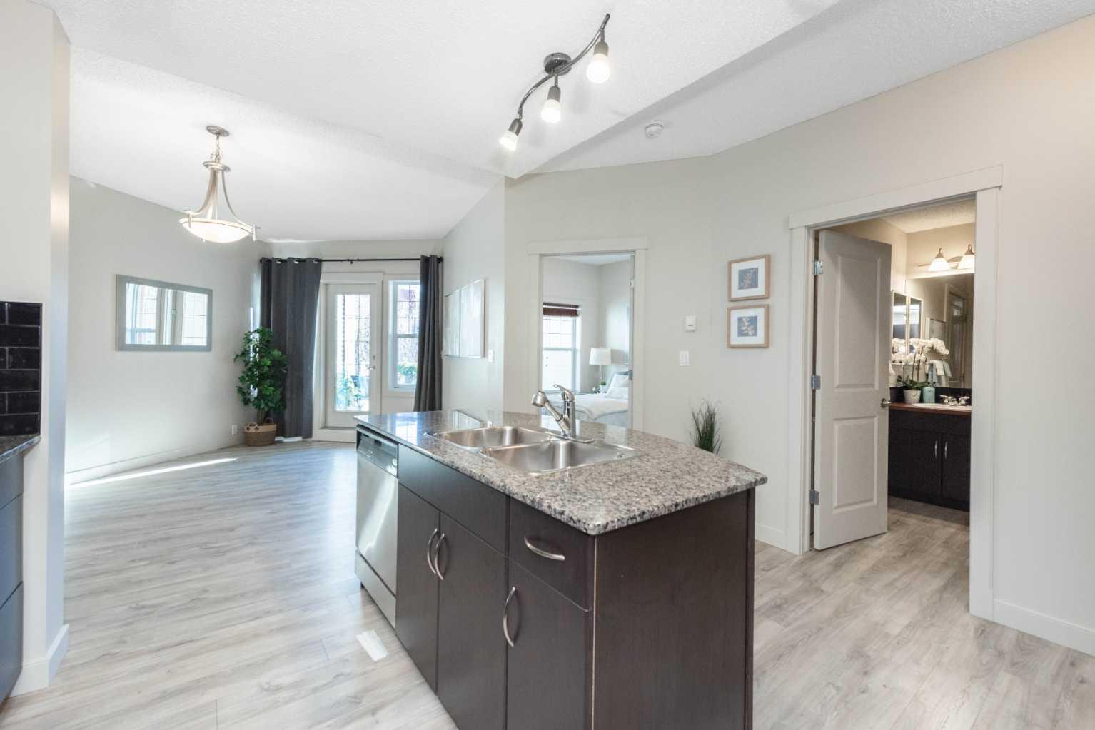 5605 Henwood Street SW 2305