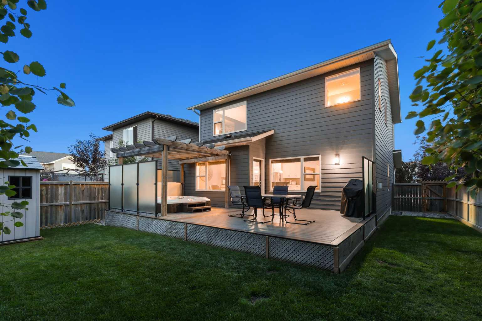 106 SILVERADO SKIES Drive SW