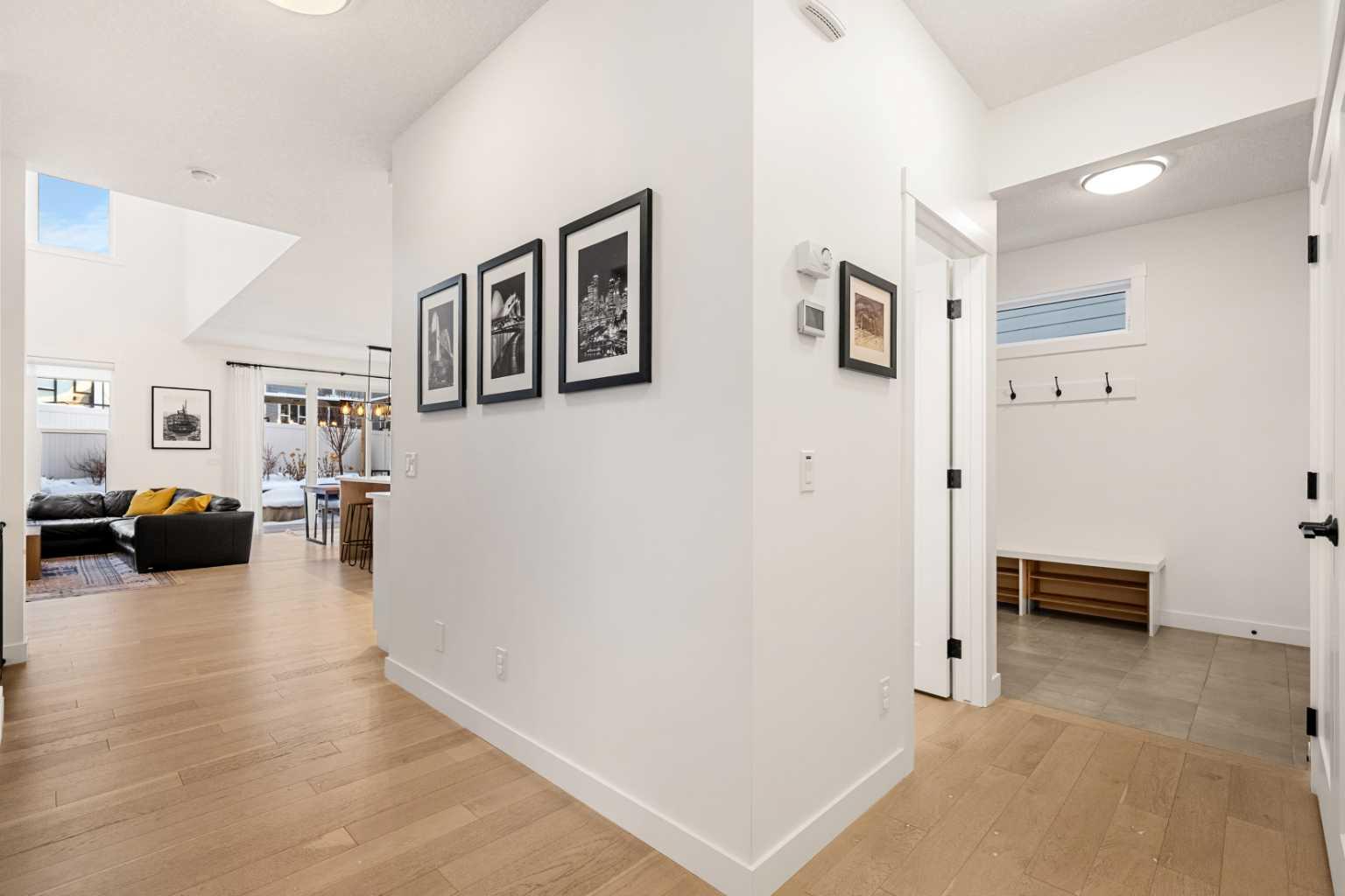 271 West Grove Point SW