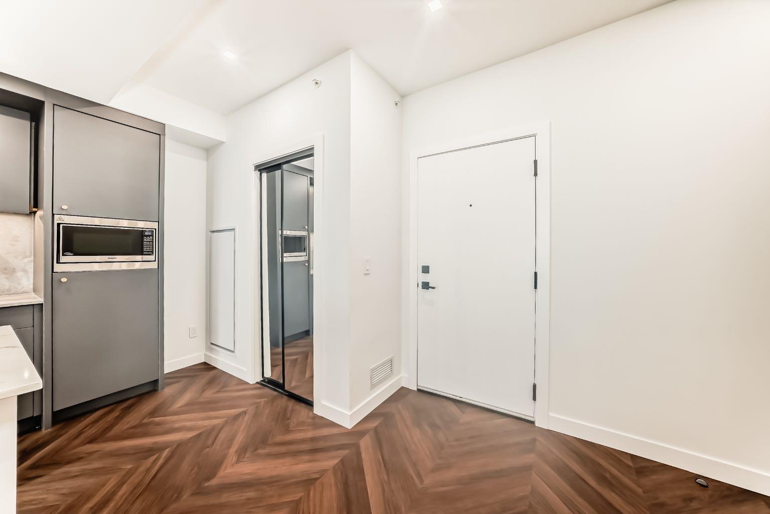 8505 Broadcast Avenue SW 410