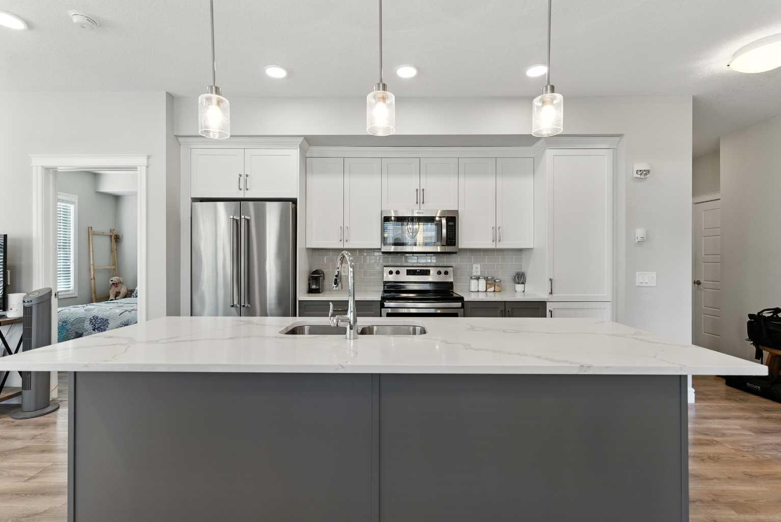 19661 40 Street SE 118