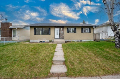 5023 Marlborough Drive NE Calgary AB T2A 2Z7
