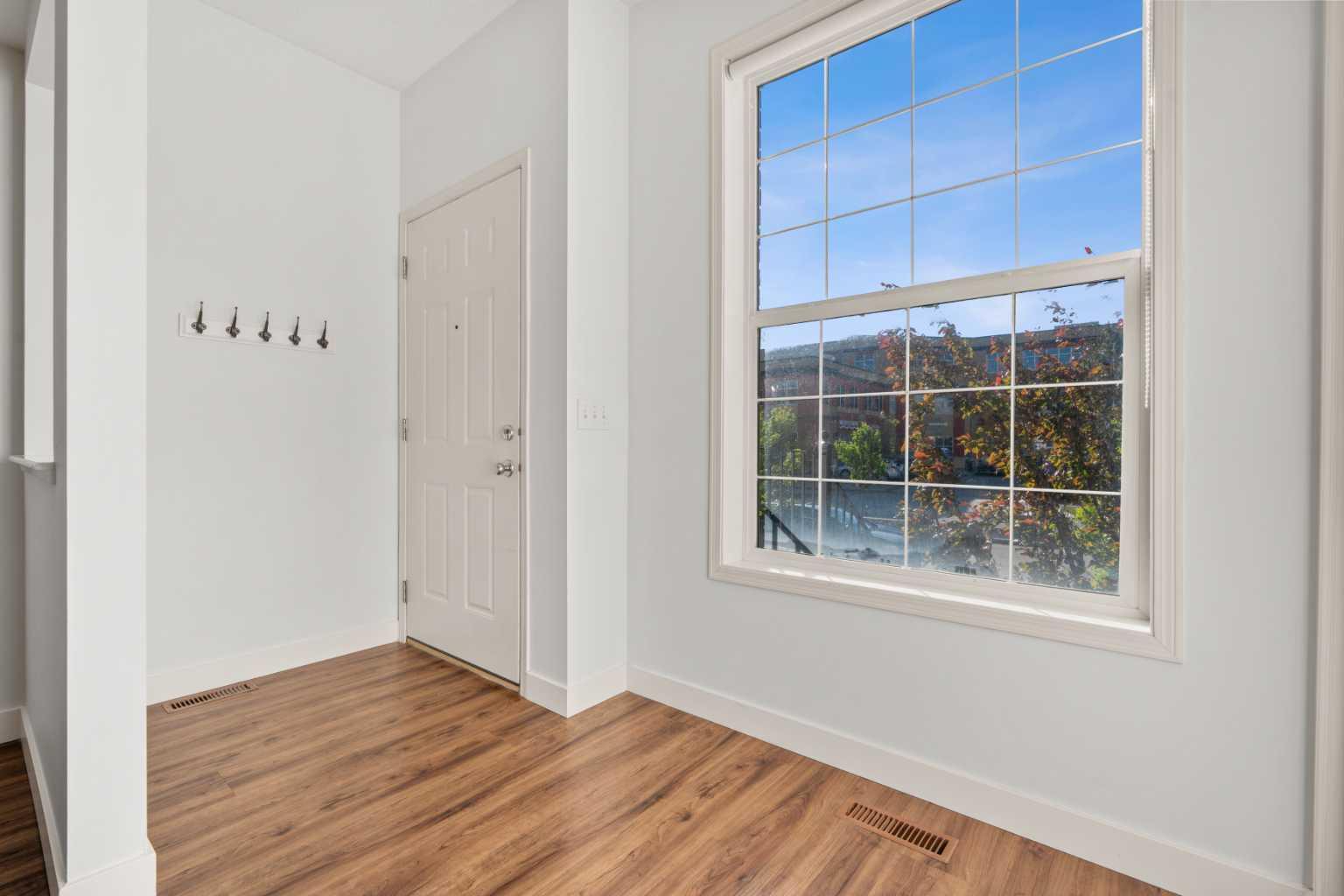 29 Springborough Boulevard SW 21