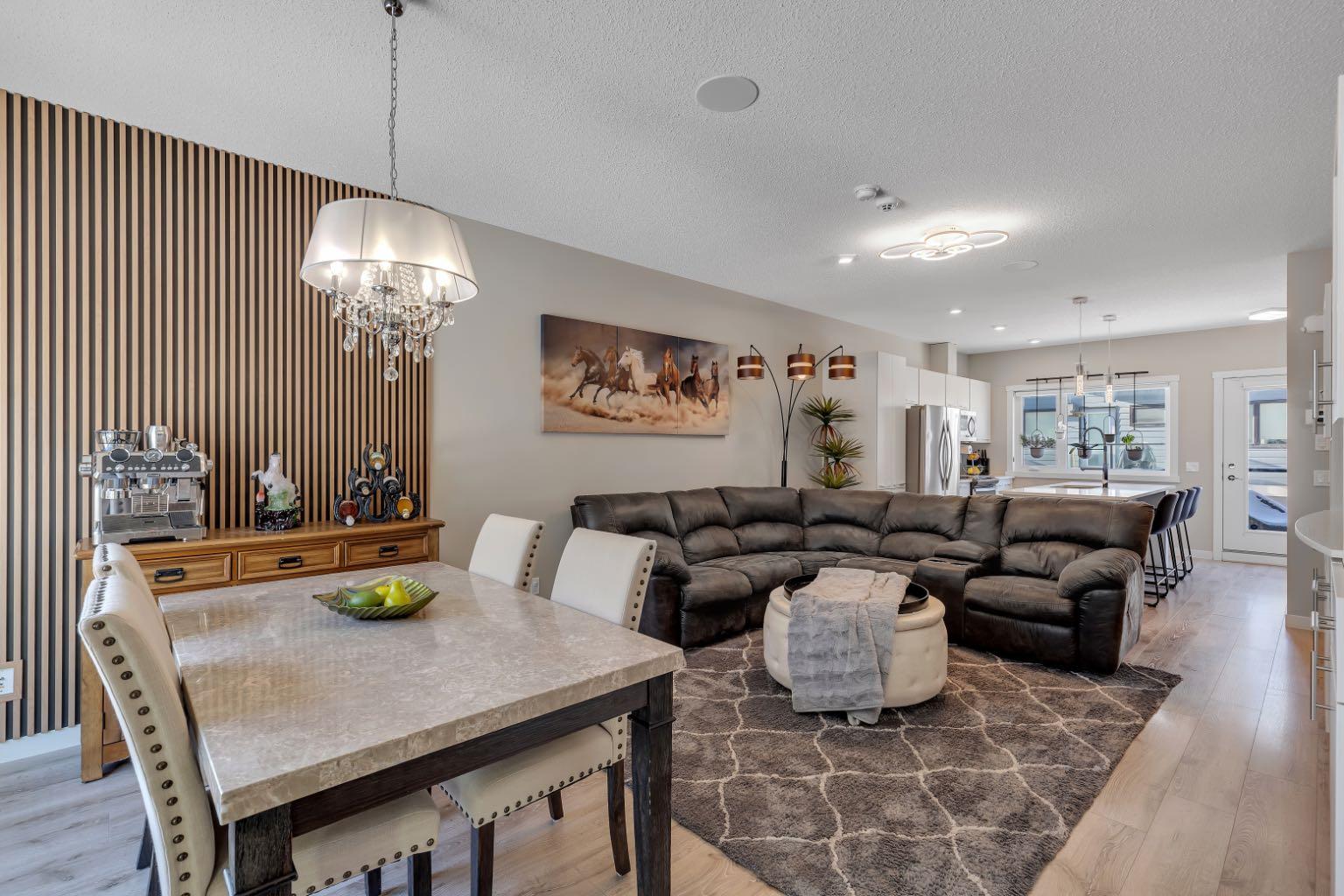 218 Sherwood Square NW 302