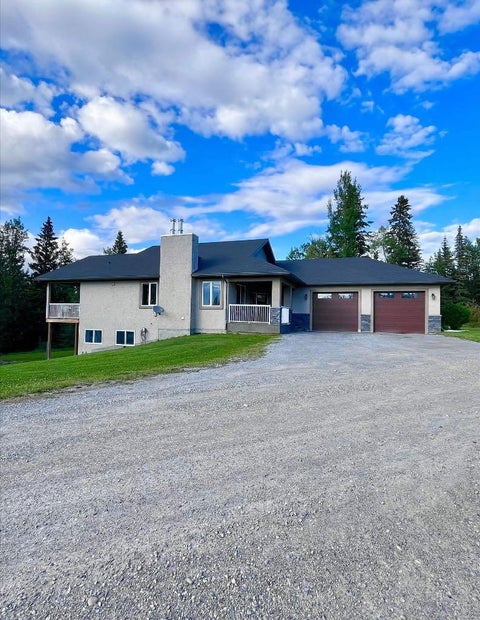 Photo of 1093 Mackenny Street, Hinton, AB T7V 1H3 (MLS # A2302552)