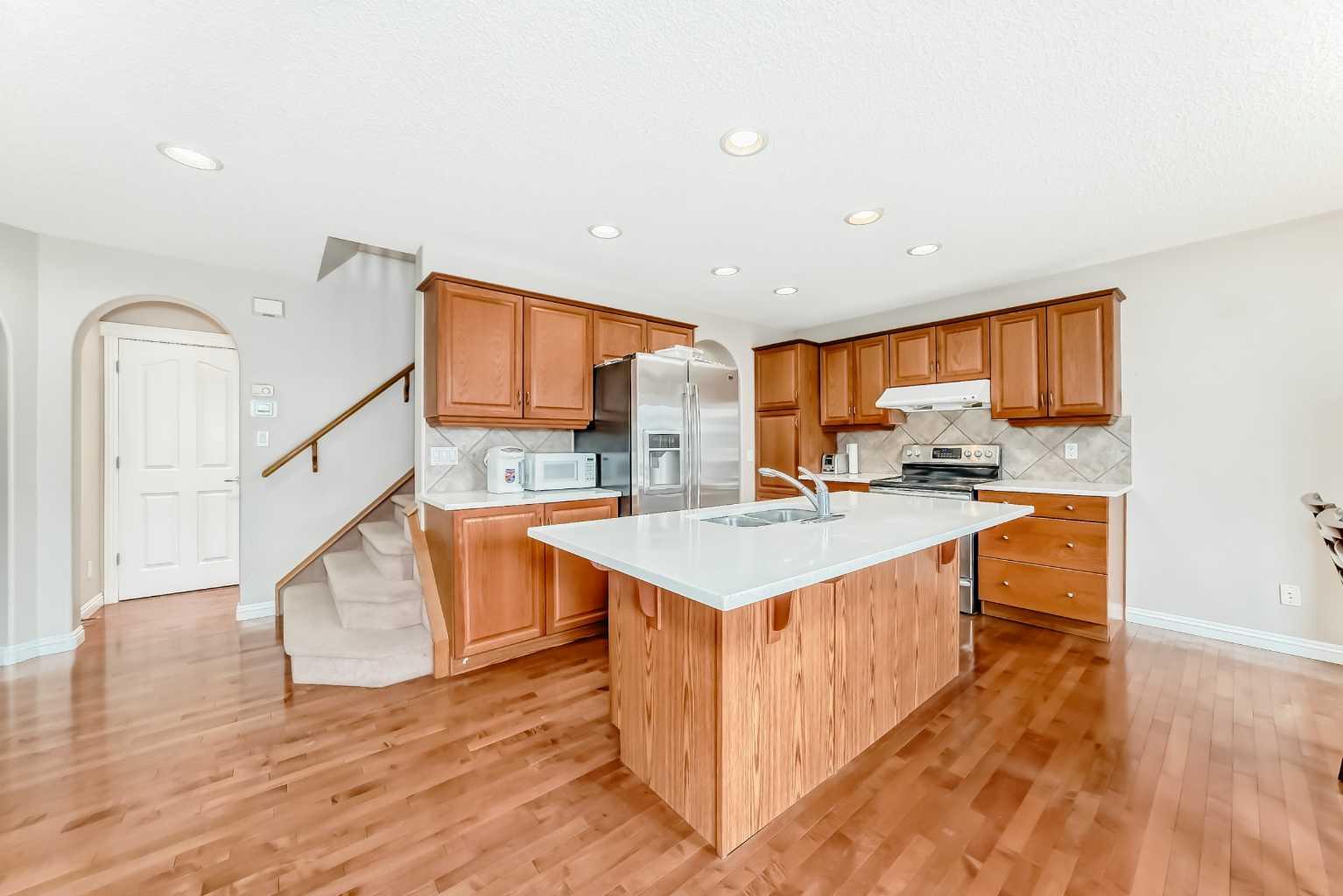 264 Everwillow Green SW